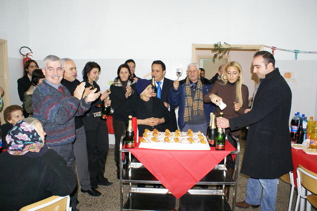 festa anziani 2006 167